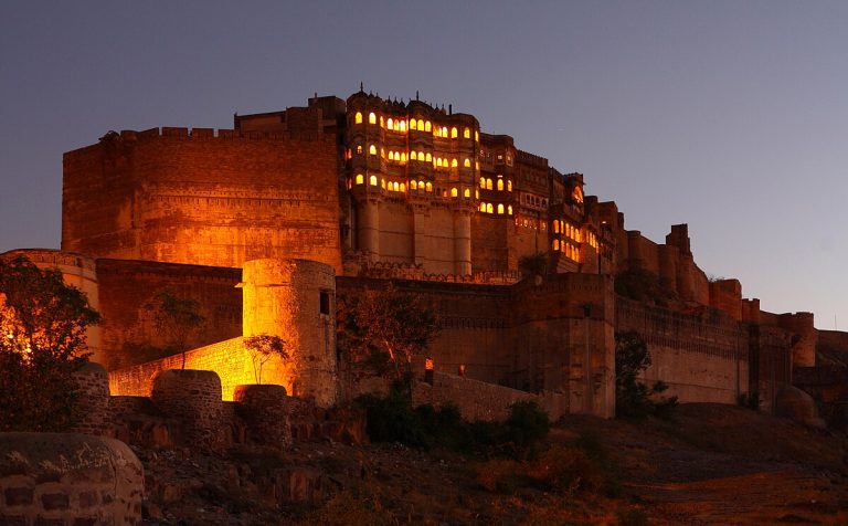 Visit Jodhpur’s Historic Forts and Palaces on This Tour