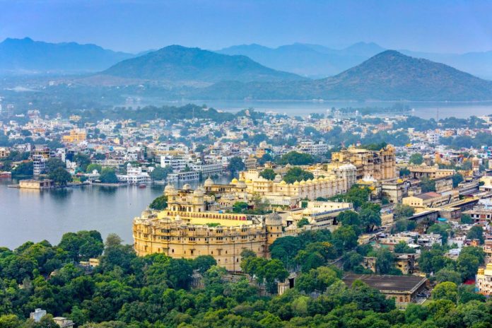 Tempo Traveller in Udaipur