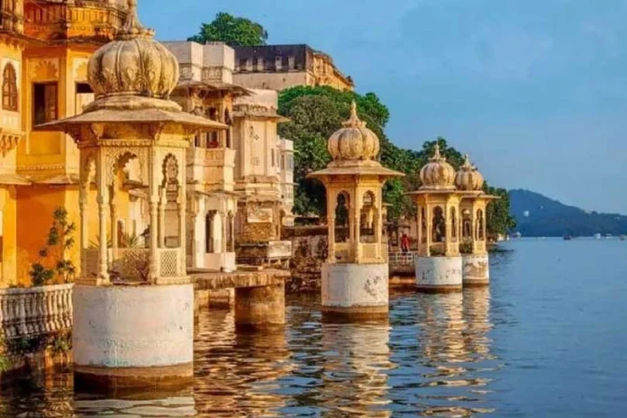 Luxury Hotels in Udaipur Rajasthan