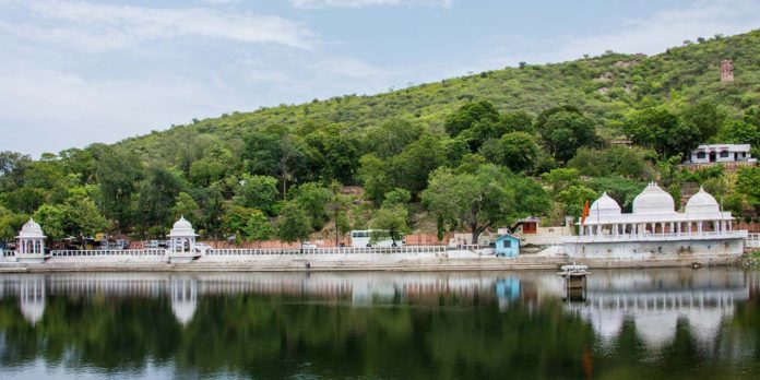 Udaipur Sightseeing Tour